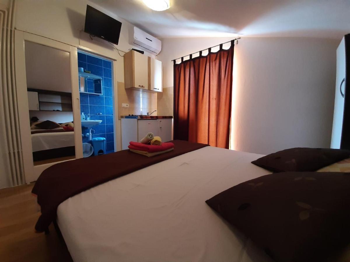 Apartments & Rooms Milena Vodice Exterior foto