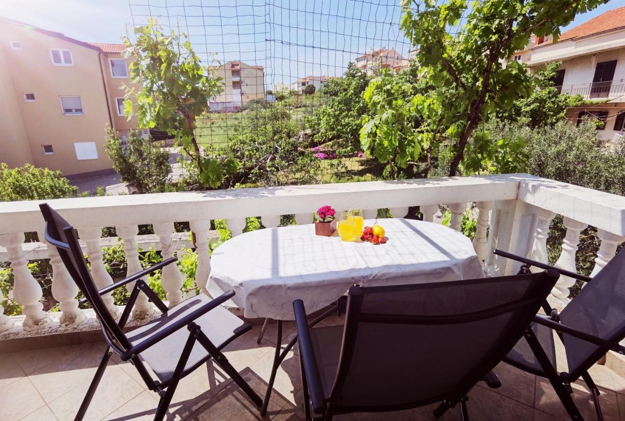 Apartments & Rooms Milena Vodice Exterior foto